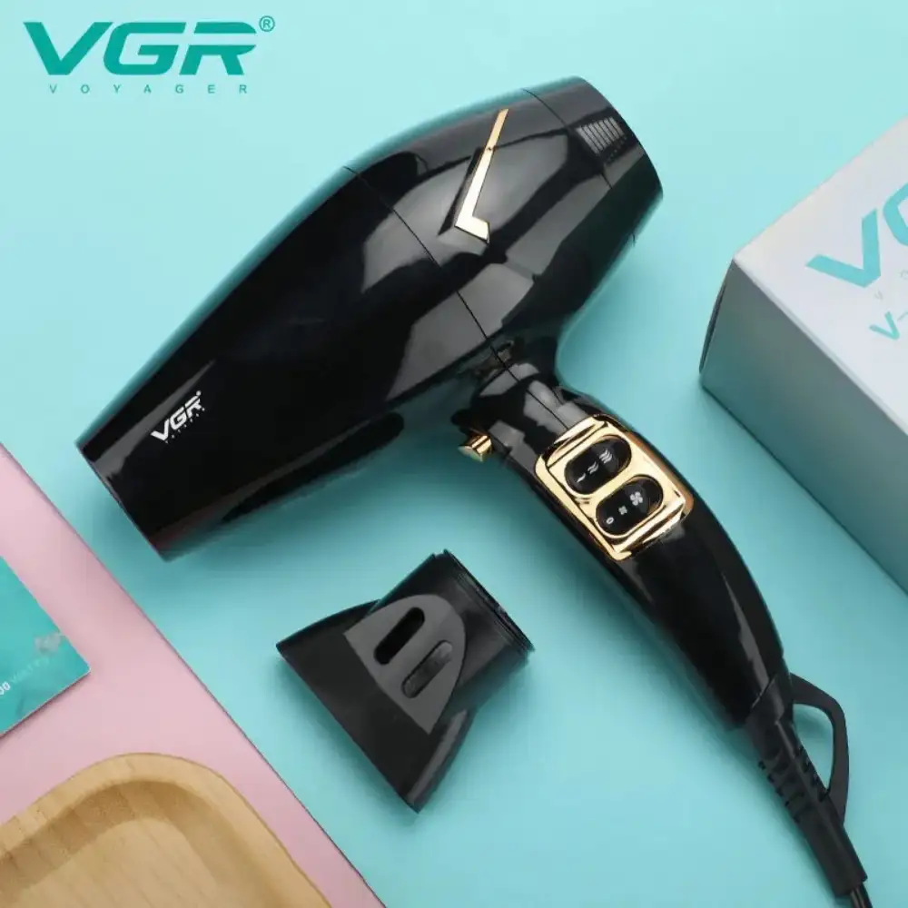VGR V-423 Hair Dryer with Styling Nozzle VGR V-423 Hair Dryer with detachable styling concentrator