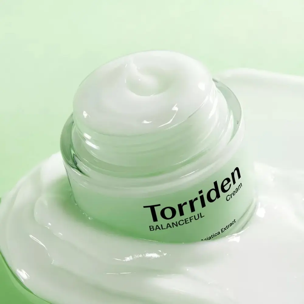 Close-up of Torriden Balanceful Cica Cream texture